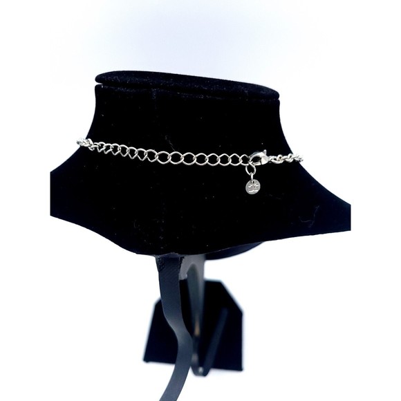 Charming Charlie Fuchsia Pink Beaded Dangle Necklace With Silver Tone Chain - Picture 3 of 7